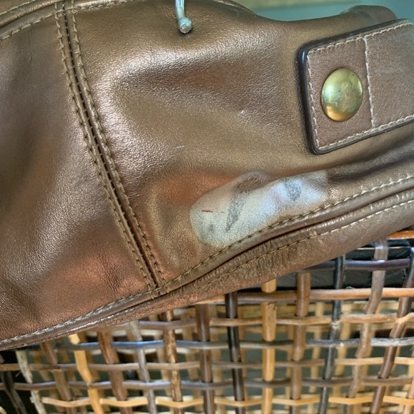Coach purse *bronze* - Picture 7 of 15
